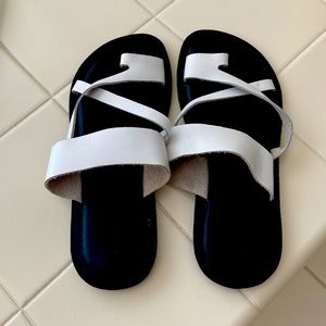 Trina Turk’s men’s sandals